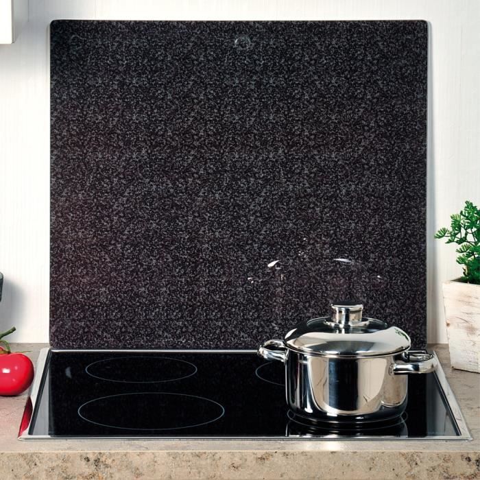 Protège la plaque de cuisson du poêle et décore l'intérieur