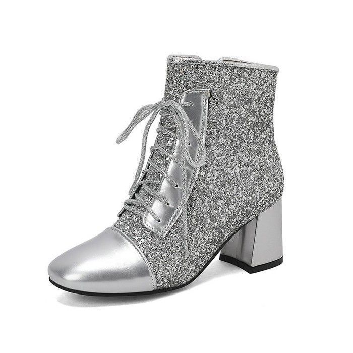 Sandales à talons mi-hauts brodées de Style ethnique pour femmes Sandales à talons mi-hauts brodées de Style ethnique pour femmes