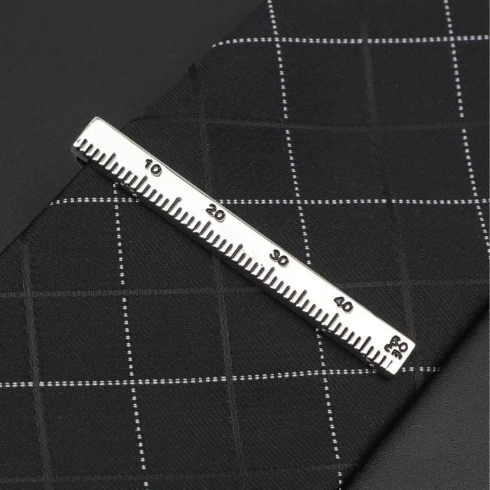 Épingle à Cravate Vintage Forme épée - Longueur 8,2 Cm - Métal Doré - Occasion