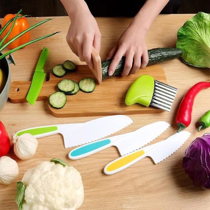 Ensemble de couteaux de cuisine pour enfants 8 pièces/ensemble, couteau de  cuisine sûr et couteau de coupe en plastique avec lame dentelée, trancheuse  de pommes de terre, éplucheur et tablier pour enfants