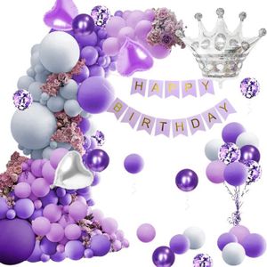 Décor D'anniversaire Violet Cadeaux Jouets Ballons Pour Une Fête D