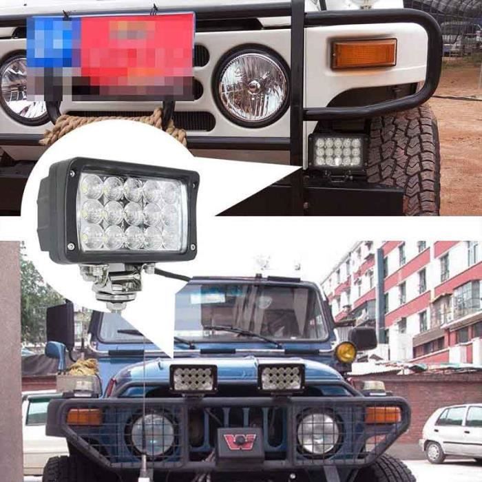 2Pcs 12W Barre à 8 LED phares longue portée Moto, projecteur Led  antibrouillard moto, pour moto voiture ATV UTV - Cdiscount Auto