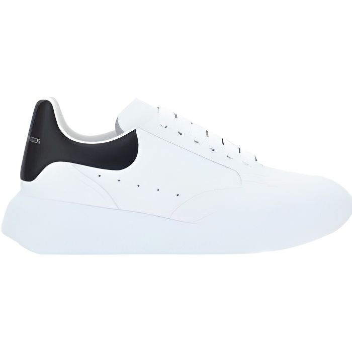 mcqueen basket blanche