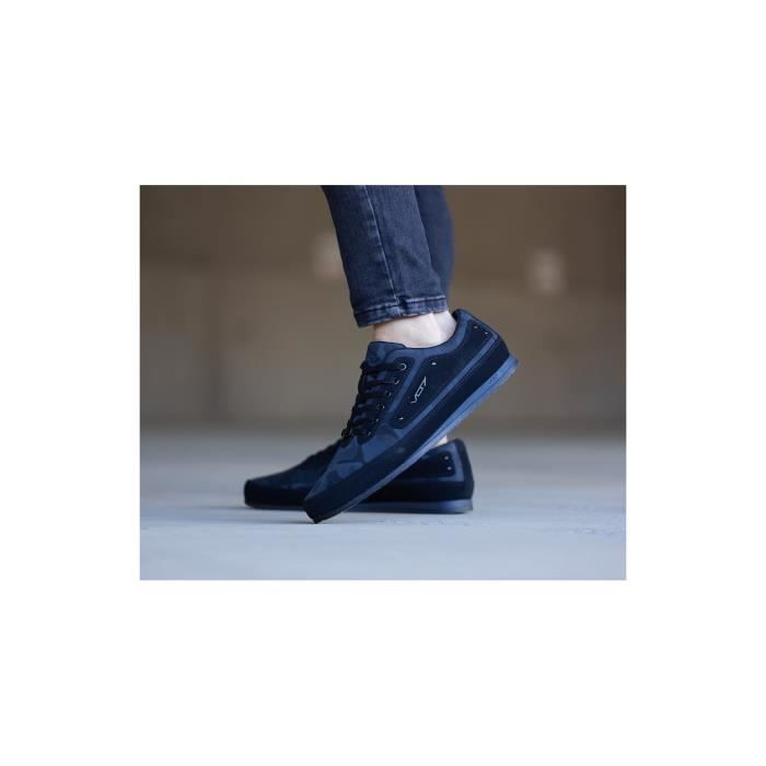 Marque française de baskets VO7 X INTERVIEW