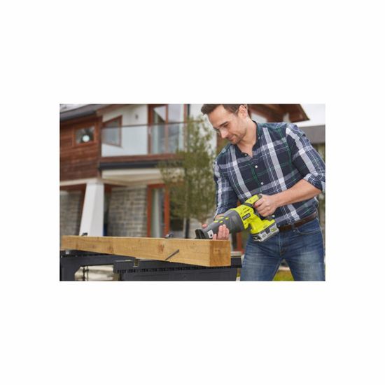 Scie Sabre RYOBI 18V ONE+ - Capacité Coupe 18cm, Changement Lame Sans Outil, Livrée Avec Lames