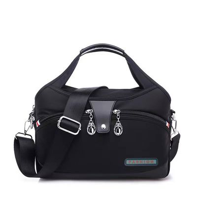 Sacoche Bandoulière Hexagona Noir En Cuir - Dimensions 19x18x7.5 Cm, Neuve Avec étiquettes, Style Mixte