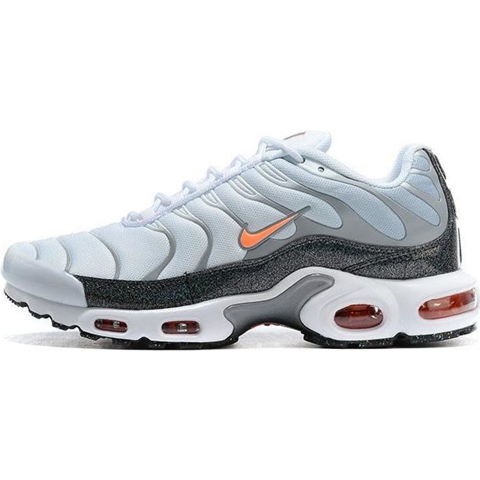 Baskets NIKEs AIRs Max TN Plus Blanc Noir Homme Running Chaussures ... Baskets NIKEs AIRs Max TN Plus Blanc Noir Homme Running Chaussures ...