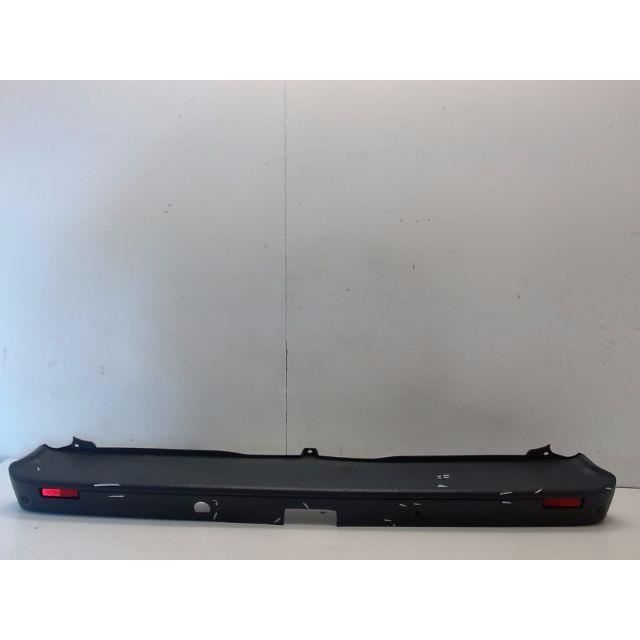 PIECES AUTO D'OCCASION - 7701066122 - KIT CARROSSERIE - PARE-CHOC ARRIER RENAULT TRAFIC - E1-385324