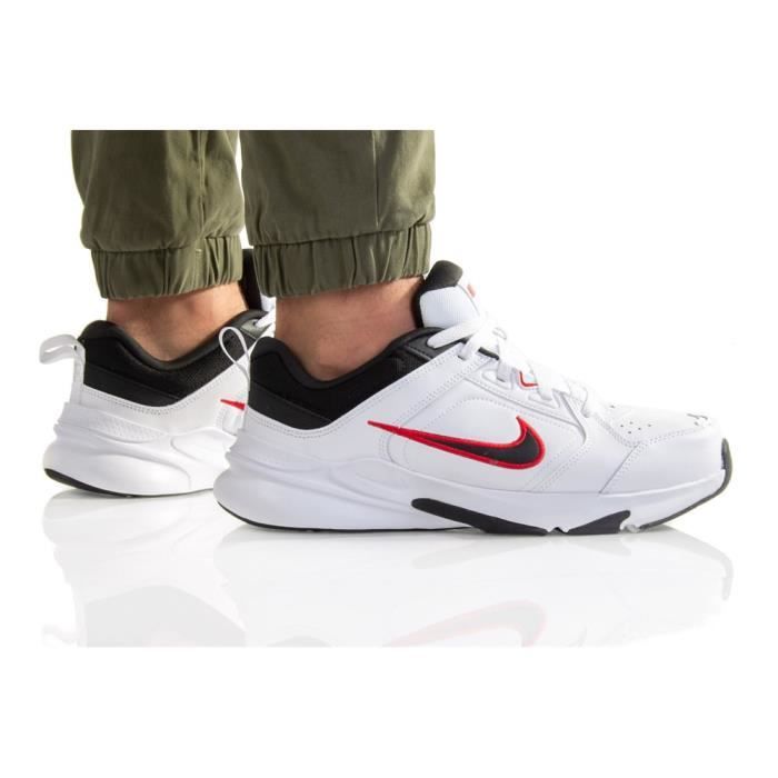 Chaussures NIKE Defyallday 4E Blanc Homme Adulte Synthetique Lacets Plat Blanc Cdiscount Chaussures