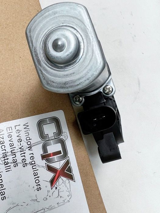 Moteur De Lève-vitre Arrière Gauche Pour BMW X5 E53 / Série 6 E64 - Référence 0130821716