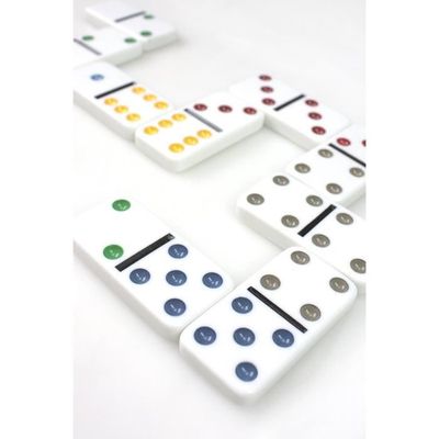 Jeu De Domino Small Foot - 28 Pièces En 6 Couleurs Avec Boîte Métal | Jouet Enfant Dès 3 Ans
