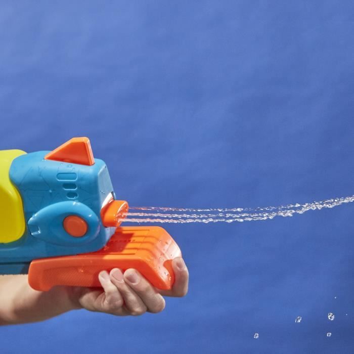 Nerf Super Soaker Hydro Battle Ride-On Cruiser – Flotteur de piscine gonflable avec pistolet à eau alimenté par piscine Nerf Super Soaker Hydro Battle Ride-On Cruiser – Flotteur de piscine gonflable avec pistolet à eau alimenté par piscine
