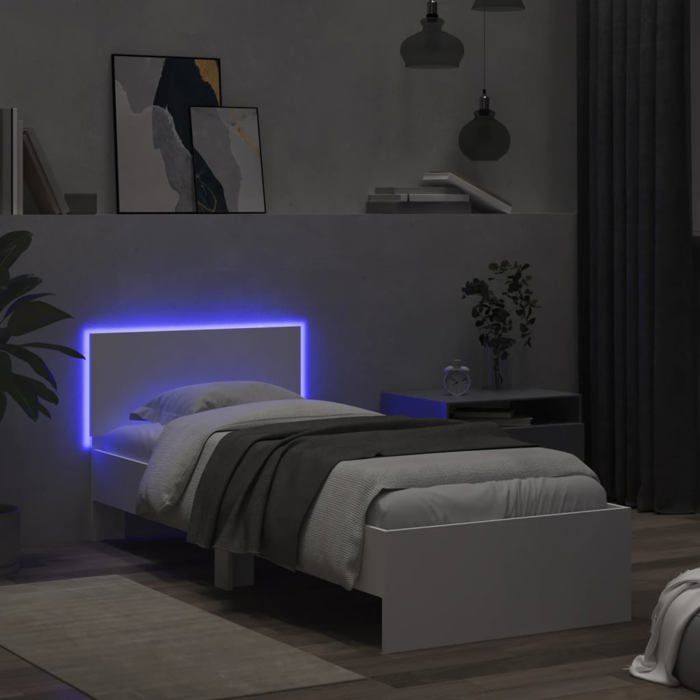 Lit Brun Sommier à lattes - HELLO2026 - Cadre de lit - sans matelas - avec lumières LED blanc 90x200 cm FR_2716444