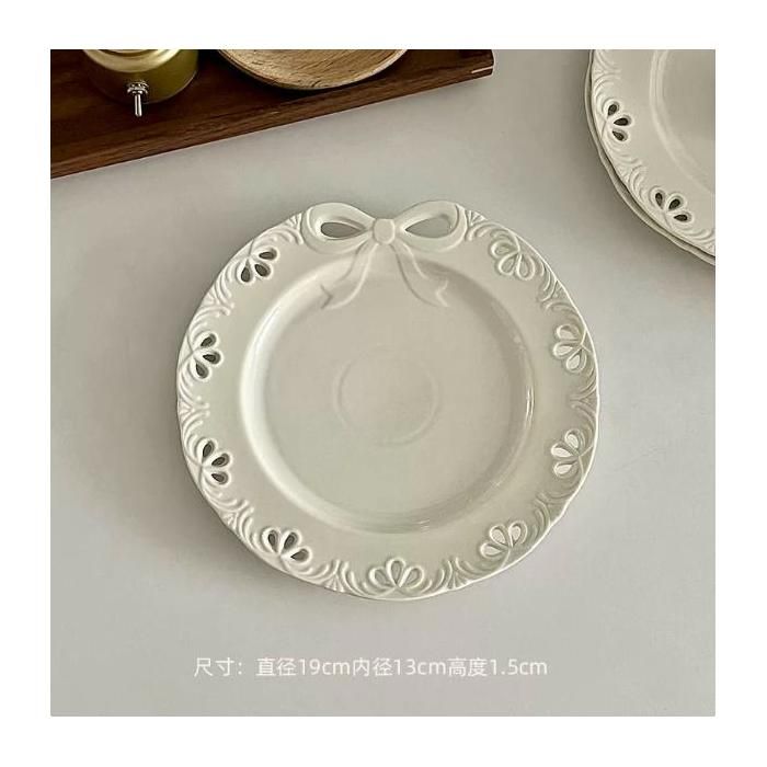 Assiette à dessert en céramique avec nœud en relief 75 pouces diamètre 19 cm pour petit-déjeuner et gâteaux