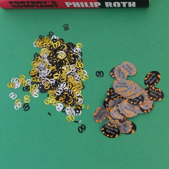 Décorations Pour Fêtes De Casino - Bannière Joyeux Anniversaire, Confettis Et Ballons Sur Le