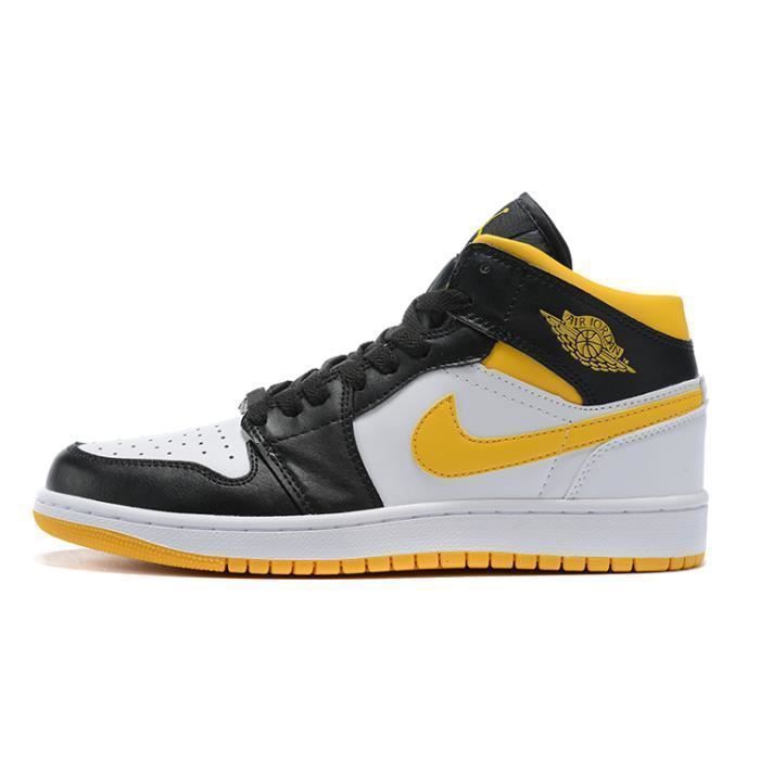 Nike air jordan jaune et noir clearance