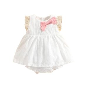 Robe blanche hotsell bebe 12 mois