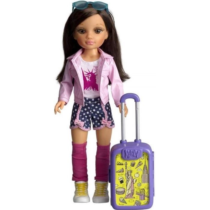 poupee avec valise