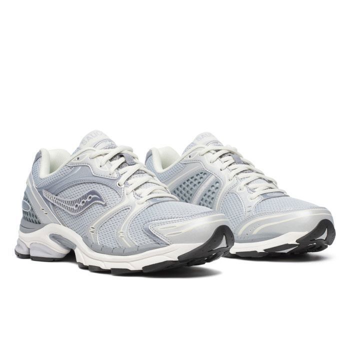 Saucony Baskets Gris Clair Saucony PROGRID TRIUMPH 4 – Style Rétro & Confort Optimal