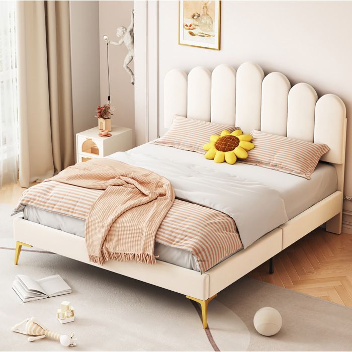 Lit plateforme capitonné 140 x 200 cm en velours beige avec tête réglable