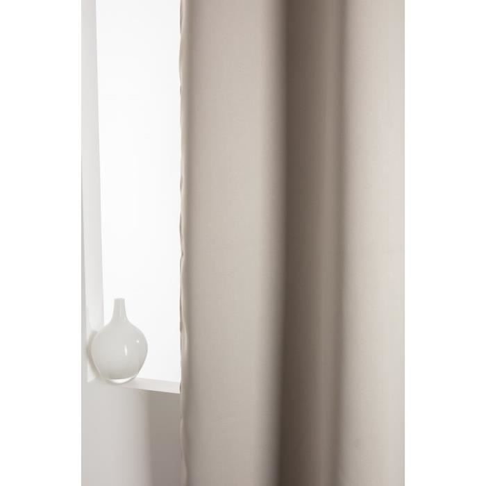 Rideau occultant uni avec 8 œillets polyester taupe 140x240 cm | Maisons du Monde Rideau occultant uni avec 8 œillets polyester taupe 140x240 cm | Maisons du Monde
