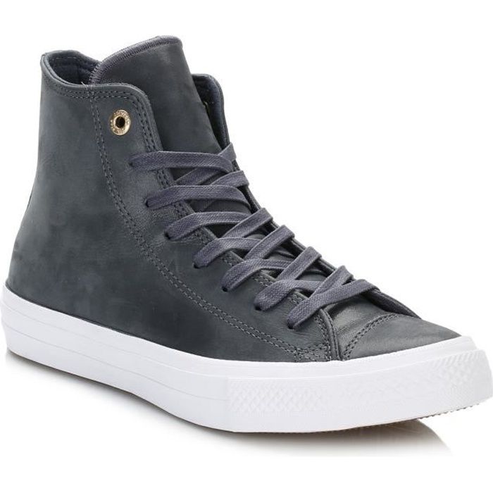 Chaussures Converse All Star Chuck Taylor II en requin blanc