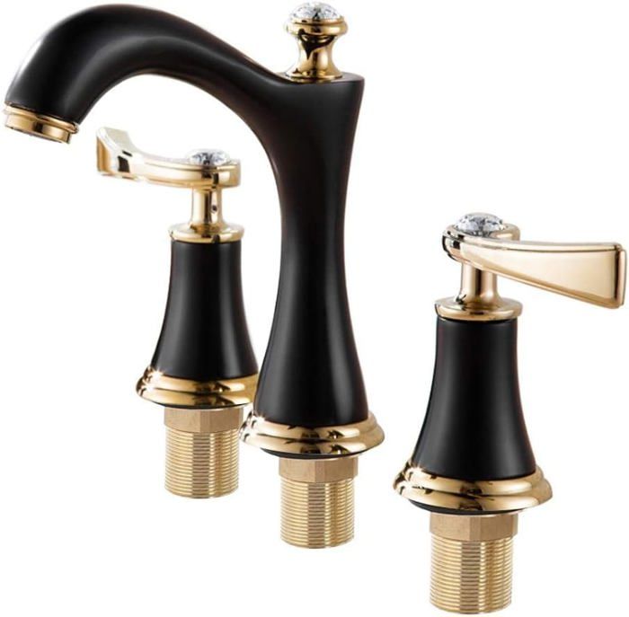 CASAINC Robinet De Lavabo De Salle De Bain à Trois Trous Espaces A Double Poignee De 8 Po En Noir Mat CASAINC Robinet De Lavabo De Salle De Bain à Trois Trous Espaces A Double Poignee De 8 Po En Noir Mat