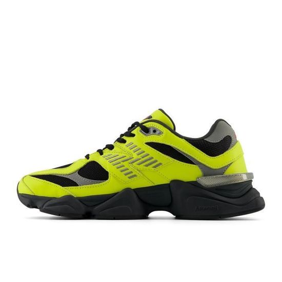 Basket Homme New Balance 9060 U9060NRG Jaune Synthétique
