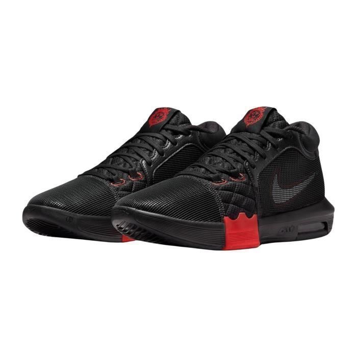 Chaussures de basketball Nike LeBron Witness 8 Hommes