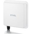 Routeur d’extérieur 5G NR Zyxel avec PoE | Débit de données de 5 Gbps | Antennes directionnelles longue portée 10 dBi | Boîtier IP68-0