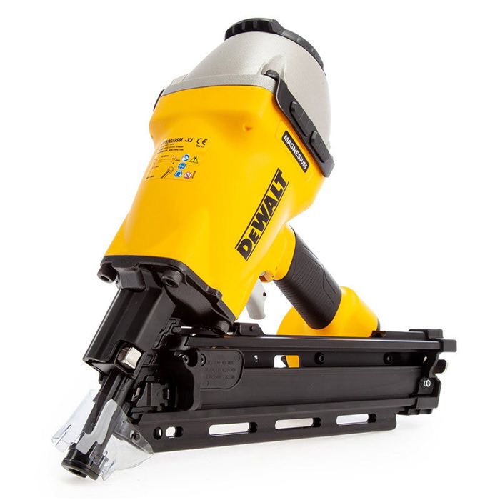 Cloueur pneumatique DEWALT DPN9033SM 90mm magasin court Filaire Intensif