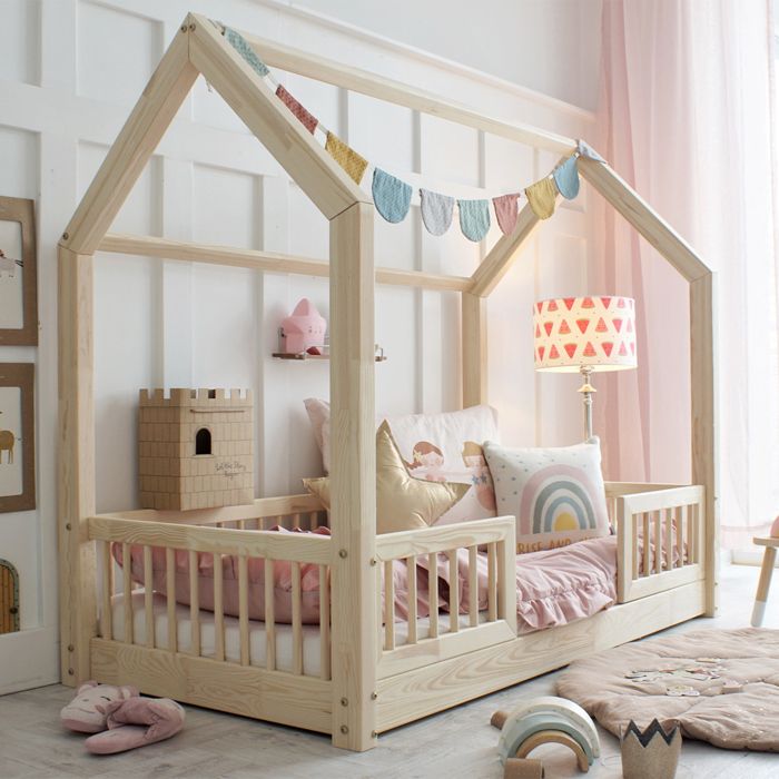 Lit cabane Petits-meubles - Sofia - 199 x 99 x 140cm - Bois naturel Lit cabane Petits-meubles - Sofia - 199 x 99 x 140cm - Bois naturel