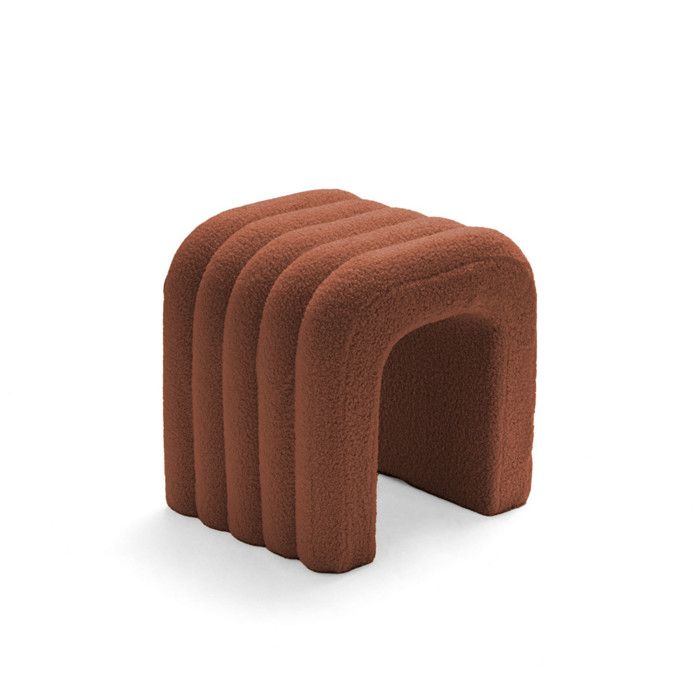 Mui - Tabouret rembourré en tissu bouclette - Rouille Mui - Tabouret rembourré en tissu bouclette - Rouille