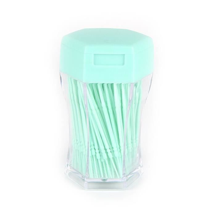 Cure Dent Plastique Avec Brosse . Lutter Contre La Pollution Plastique Avec Sa Brosse À Dents ?