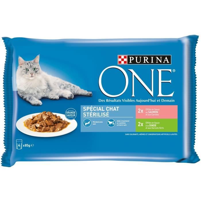 PURINA ONE Sachets fraîcheur au saumon et à la dinde - Pour chat adulte stérilisé - 4 x 85 g