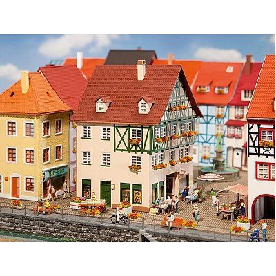 Modélisme - Maison de ville avec passage