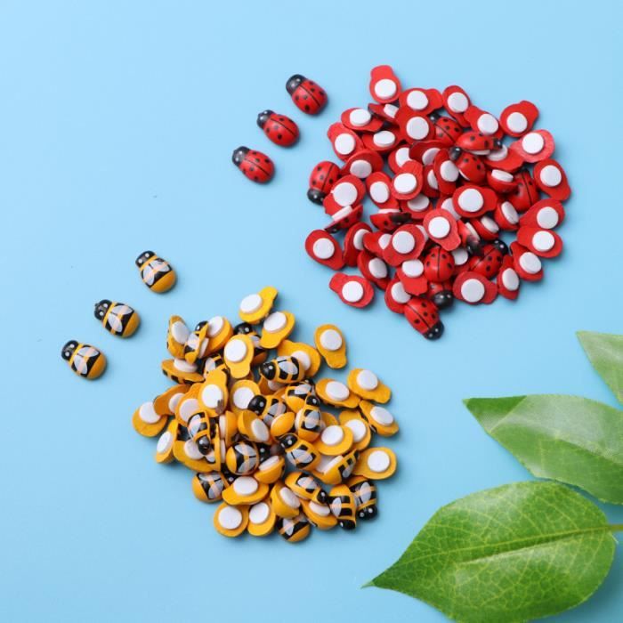 50 Coccinelles En Bois + 50 Trèfles Autocollants - Déco DIY Scrapbooking, Cartes, Cadeaux - Nature Et Mignon