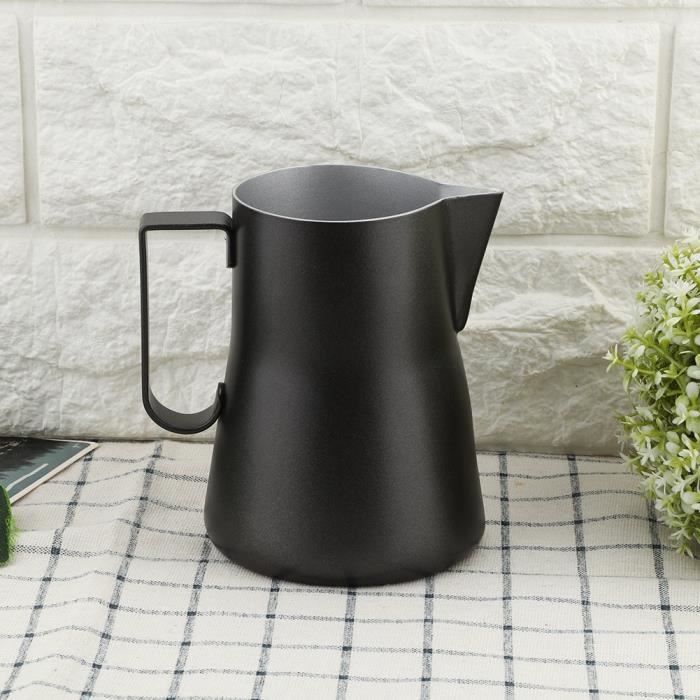 KNODOS Pichet à Lait 400 Ml Noir – Sans Poignée Ergonomique, Manchon Cuir, Acier Inox 304, Pour Latte Art & Mousse Parfaite – Idéal Barista Maison