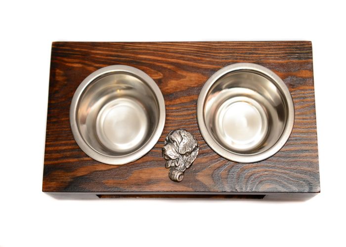Meilleurs prix pour Saint Bernard Saint Dog Bernarda - support en bois avec gamelles pour chien un cadeau pour adopter un chien par Art-Dog