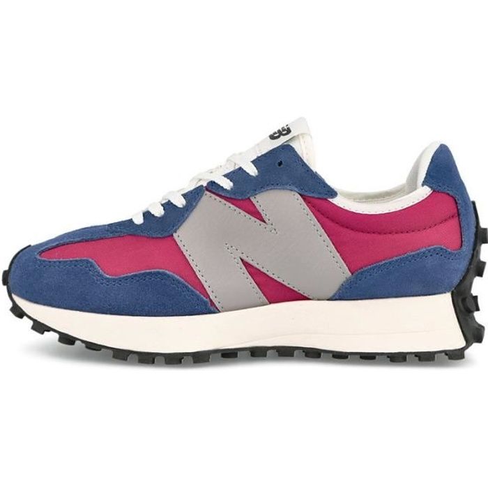 Basket New Balance - Réf. WS327-WA1. Couleur : Bleu, Rouge. Détails.Détails. - Tige textile et en daim. - Marquage en cuir. -