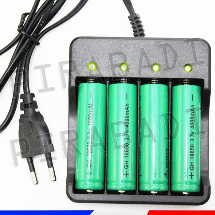 Chargeur Universel 4 Slots Pour Piles Rechargeables - 18650, AA, AAA | Lithium 3.7V & Ni-Mh/Ni-CD | Affichage LED