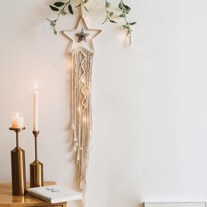 Attrape-rêves coloré fait main, tenture murale en macramé avec Attrape-rêves coloré fait main, tenture murale en macramé avec