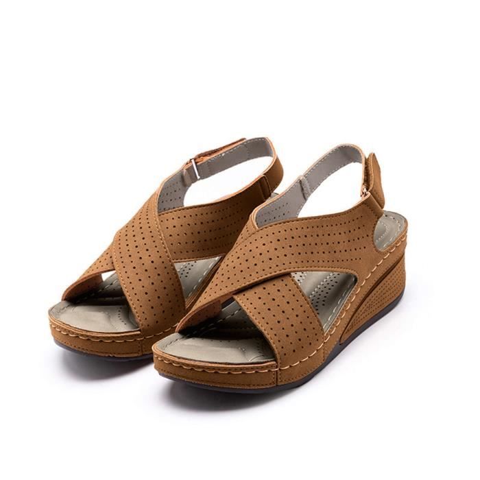 Sandales compensées bout sales ouvert