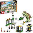 LEGO 76944 Jurassic World LEvasion du T. Rex, Figurines et Jouet de Dinosaures, avec Voiture, Helicoptere et Aeroport, pour E-0