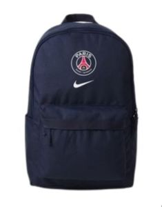 PSG Kit Foot Enfant – Ballon Taille 5, Sac, 4 Plots, Pompe, Brassard Capitaine – Officiel Paris