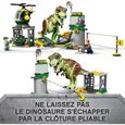 LEGO 76944 Jurassic World LEvasion du T. Rex, Figurines et Jouet de Dinosaures, avec Voiture, Helicoptere et Aeroport, pour E-2