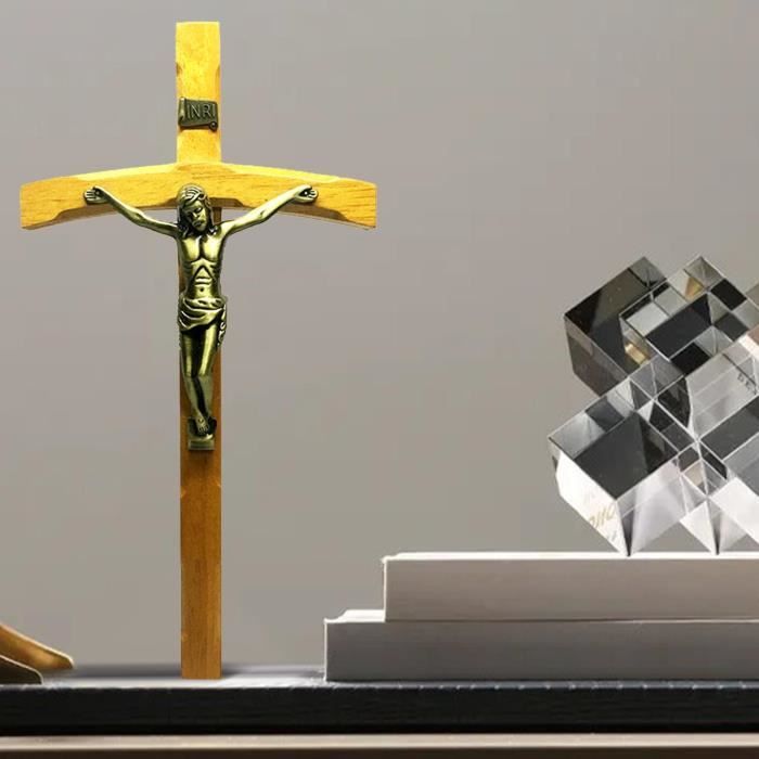 Croix De Jésus Murale En Plastique Beige - Décoration Religieuse Pour Intérieur