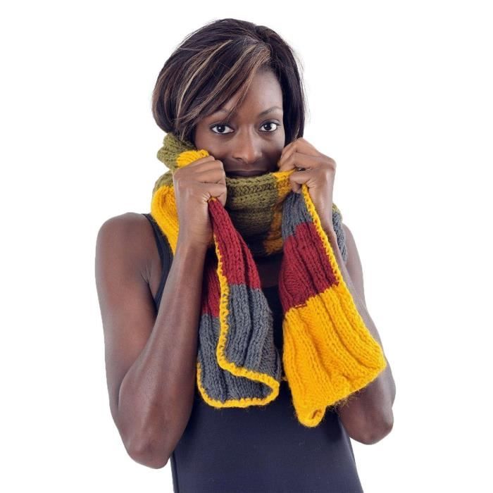 idée cadeau itendance Etole femme en laine écharpe chale multicolore