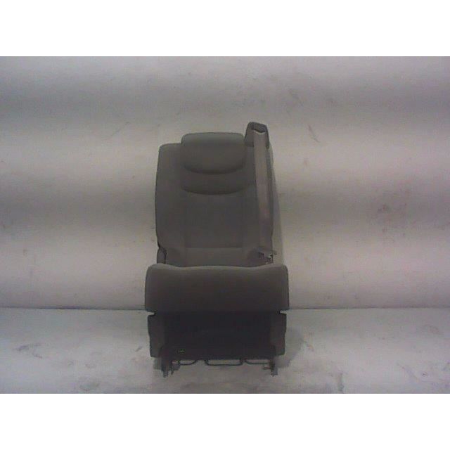 PIECES AUTO D'OCCASION - 7701052077 - HOUSSE DE SIEGE - SIEGE ARRIERE GAUCHE RENAULT ESPACE 2002- - E1-349279