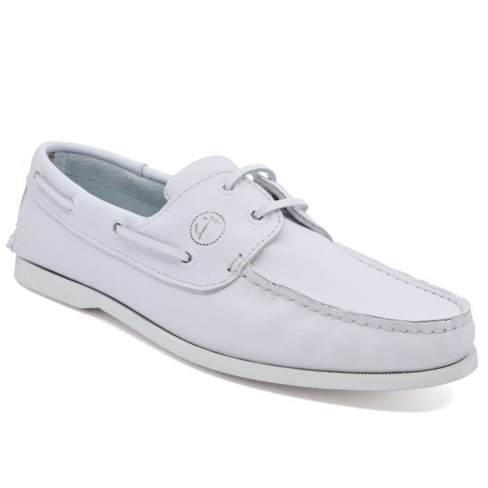 Chaussure bateau blanche homme 2025